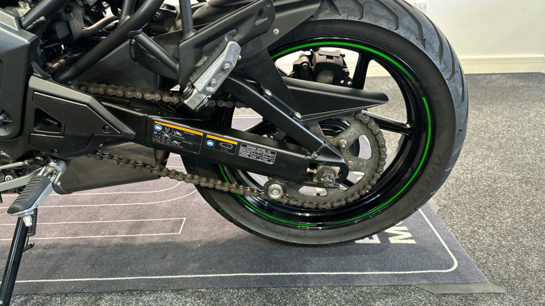 Kawasaki Versys 650 KLE650JPFAN (23MY)